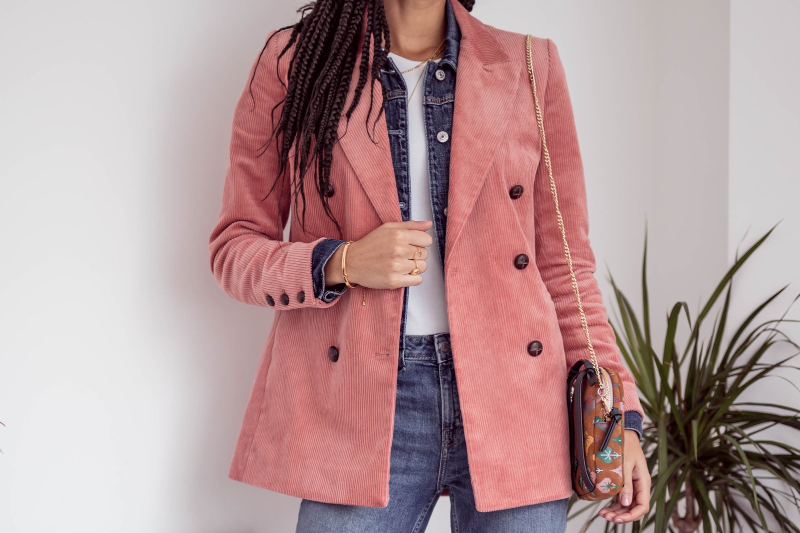 Samio double denim with pink and Other stories double breasted corduroy blazer transitional outfit Samio